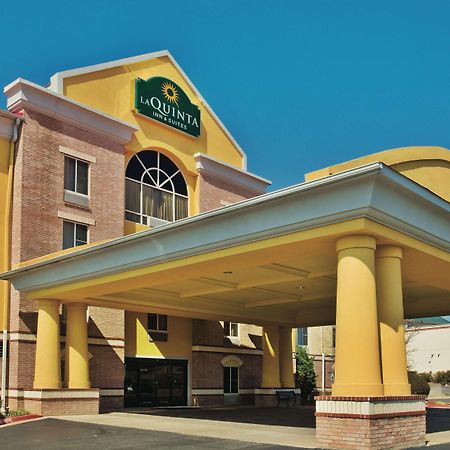 La Quinta By Wyndham Hot Springs Hotel Exterior photo